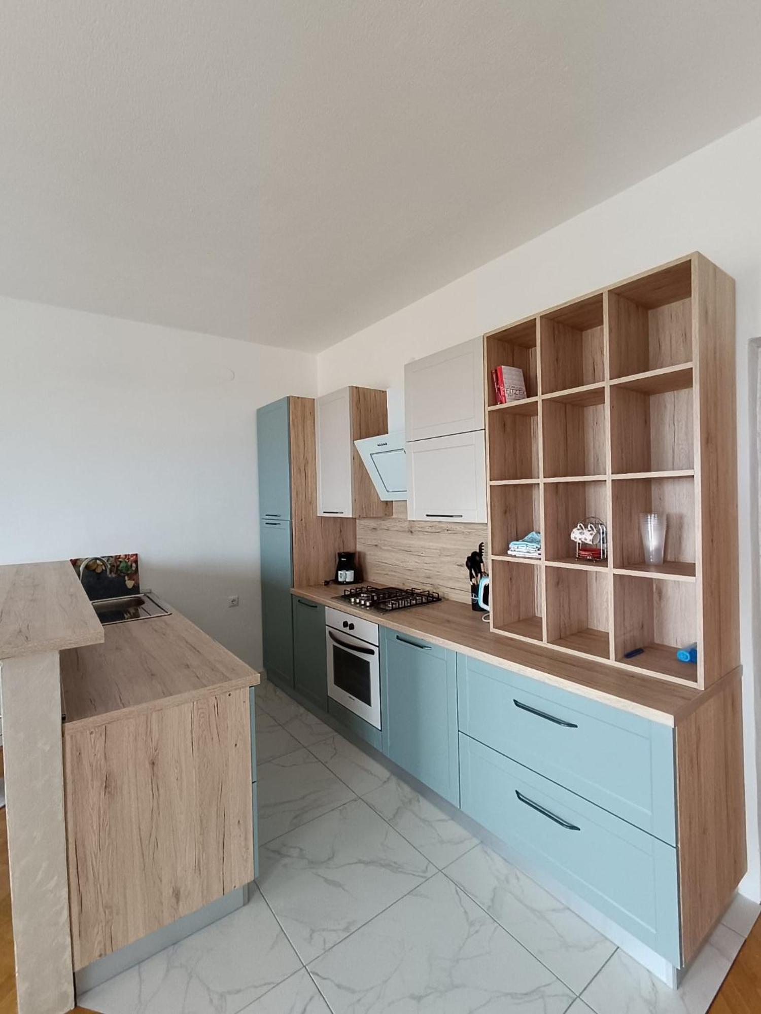 Apartment Lo - With Swimming Pool 스플리트 객실 사진