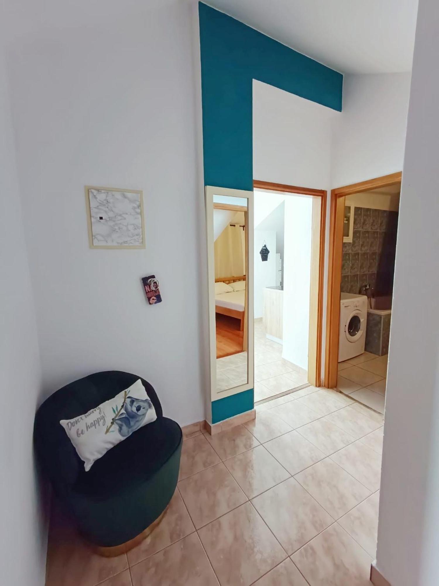 Apartment Lo - With Swimming Pool 스플리트 외부 사진