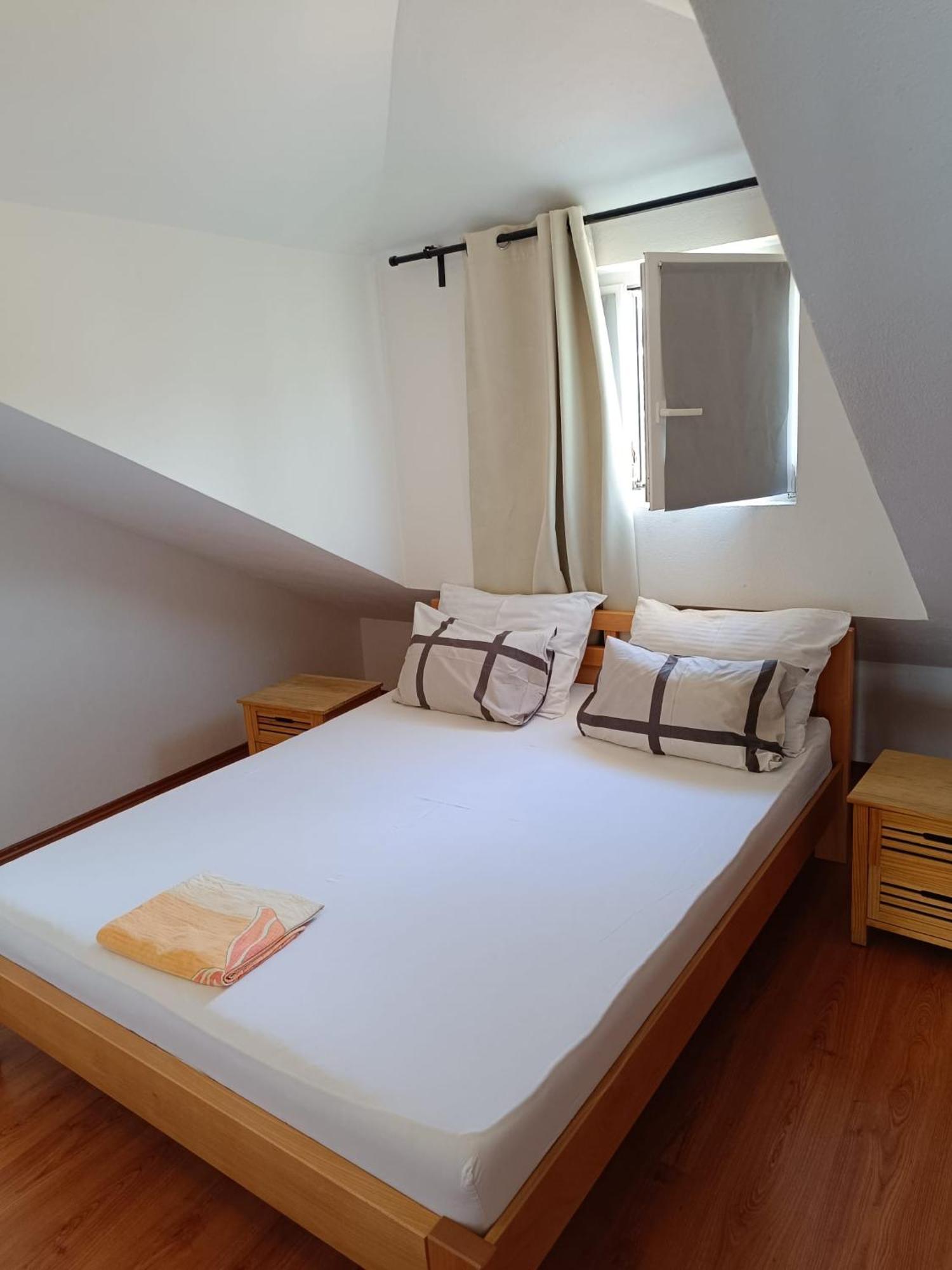 Apartment Lo - With Swimming Pool 스플리트 외부 사진